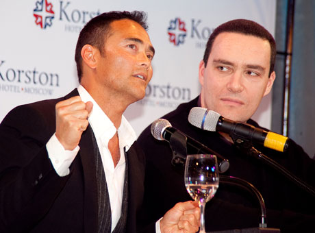 Марк Дакаскос (Mark Dacascos) и Александр Невский на пресс-конференции / starface.ru